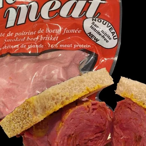 Pointe de poitrine de boeuf fumée non traitée.
